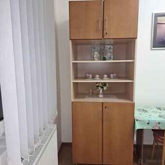 Predám knižnicu a stôl - 2