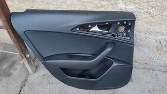 Tapacíre Audi A6 C7 - 2