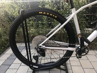 Predám bicykel Orbea Alma H30, veľkosť M. - 2