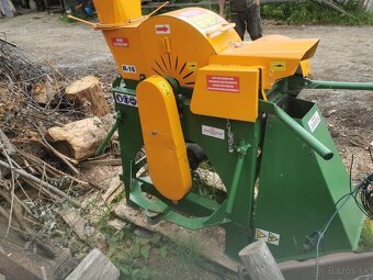 Štiepkovač za traktor - 2
