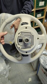 Fiat 500 volant krémová farba,nový,oroginal 2007-2015 - 2