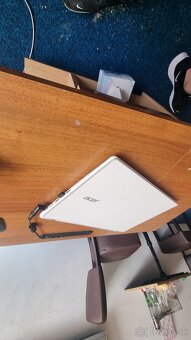 Acer - 2