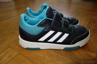 Adidas tenisky č. 33 - 2