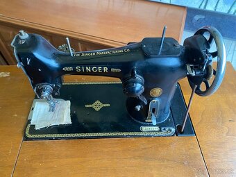 Singer starožitny šijací stroj - 2
