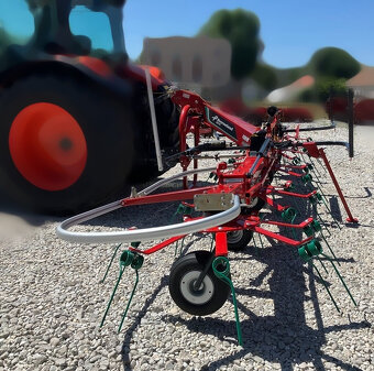 Obracač krmovín Kverneland 8576 - 2