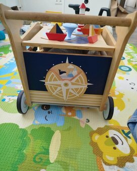 Small foot Drevené chodítko Veľryba - 2