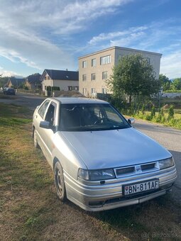 Seat toledo 1 - 2