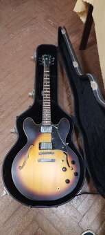 Jazz Gitar - Cort Source 335 - 2