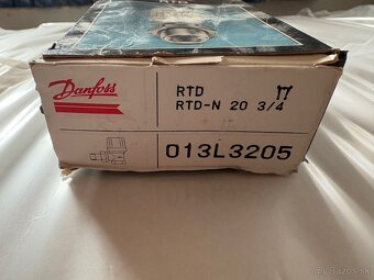 Termostaticky ventil Danfos 3/4" rohovy - 2