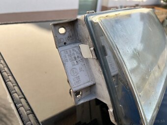 Ľavý reflektor na Skoda octavia 1 - 2