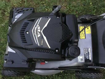 RYOBI RLM46175YL - 2