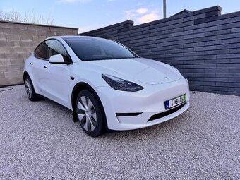 Tesla Model Y Long Range 4x4 Berlín DPH - 2