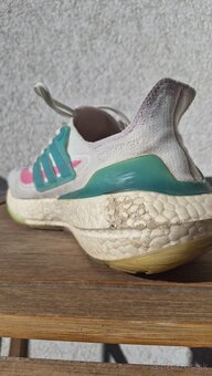 ADIDAS ULTRABOOST 21 - 2