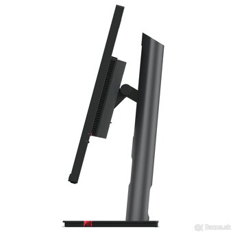 Predám 32” UHD 4K monitor Lenovo P32u-10 s KVM prepínačom - 2