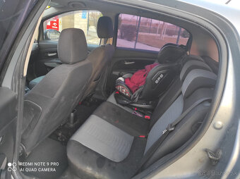 Fiat Grande Punto 1.2 8V, rok 2007 – jednoduché, spoľahlivé - 2