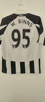 NEWCASTLE UNITED - 2