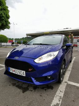 Ford Fiesta ST - 2