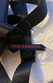 Ľadvinka Versace - 2