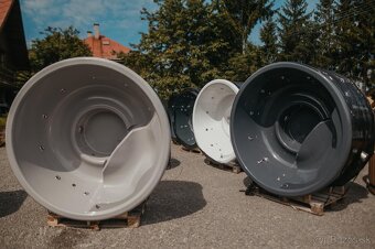Kúpacia kaďa s vírivkou - DÔLEŽITÝ JE SERVIS - 2