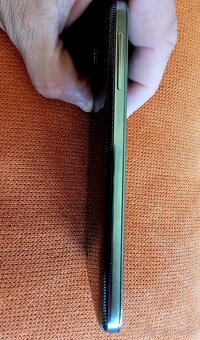 Samsung Galaxy S4 GT-I9505 - 2