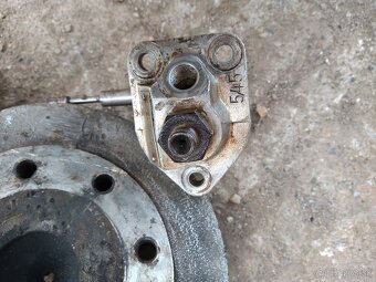 predám naftové cerpadlo na malotraktor TK - 2