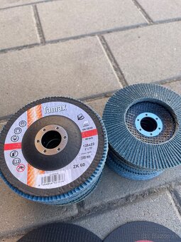 Rezné a brúsne kotúče 125mm 3M,Flexovit - 2