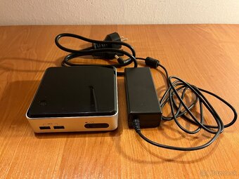 Mini PC Intel NUC - 2