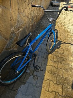 PREDÁM TÚTO BMX Z DÔVODU NEVIUZITIA - 2