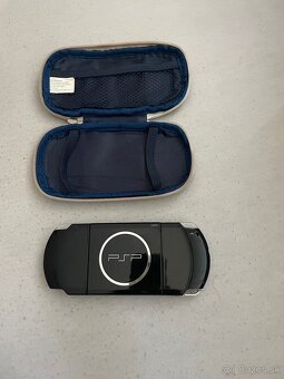 Sony Playstation Portable - PSP - 2
