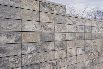 Betonovy plot - 2