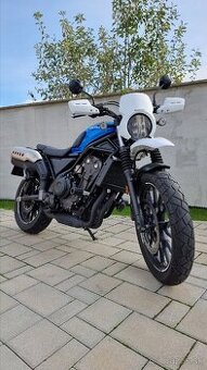 Honda CL500 - kombinácia retro štýlu a spoľahlivosti - 2