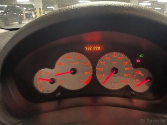 Peugeot 206 SW  2003 1.1 benzín 44kw 220 000km - 2