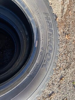 Zimné pneumatiky 215/70r16 - 2