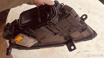 Bixenóny Audi a6c6 - 2