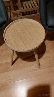 Predám kreslá a stolík. - 2