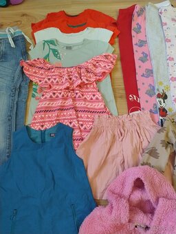 Balík oblečenia č.122-128 - 2