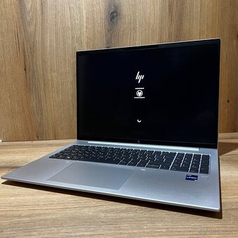 HP EliteBook 860 G10 TOUCH | + záruka - 2