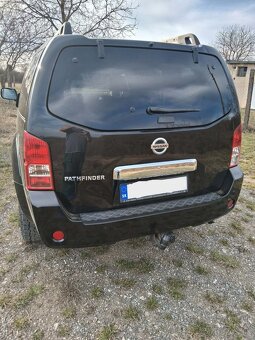 Nissan Pathfinder 2,5 DCi - 2