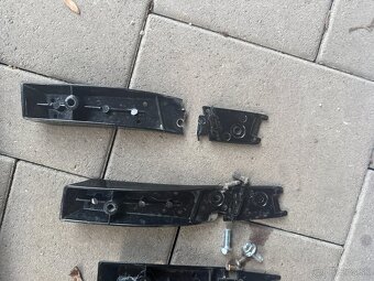 Strešné lyže na Ford Ranger T9 - 2