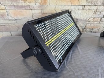 LED STROBO - Blinder - 2