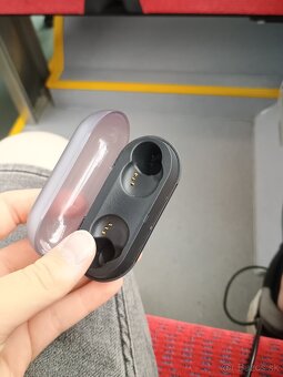 Nabíjacie púzdro SONY WF C500 čierne - 2