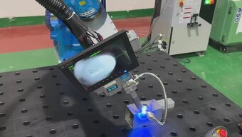 Robotické laserové zariadenie s kamerovým navádzaním - 2