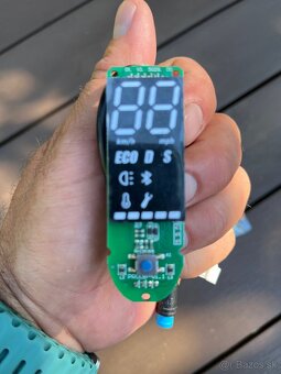 Zobrazovacia jednotka elektrokolobezka xiaomi. - 2