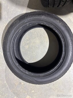 215/55 R17 - 2