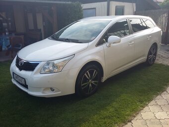 Predám Toyota Avensis Combi - 2