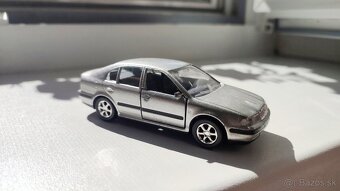 Škoda Octavia mk1 1:43 - 2