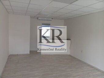 Prenájom komerčného priestoru s výkladom, klimatizáciou a pa - 2