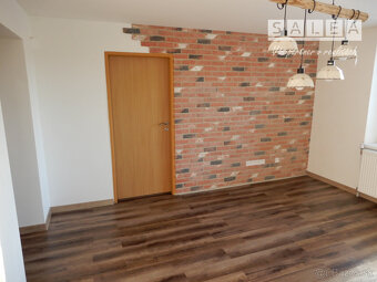 Pekný 3 Izbový byt, 66 m2, rekonštrukcia, centrum Želiezovie - 2