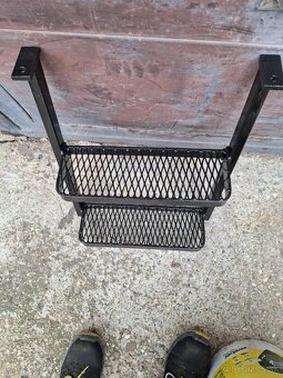 Predam stupacky schodiky Zetor - 2
