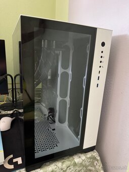 PC skrinka MAGNIUMGEAR - 2